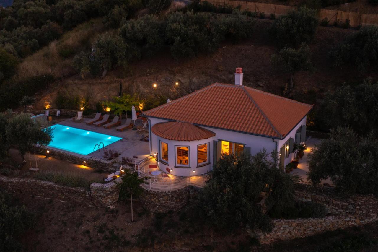 גלוסה Avgi Villa מראה חיצוני תמונה